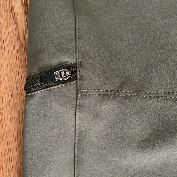 Patagonia Capri Hiking Pants - SZ 10 - Picture 5 of 8